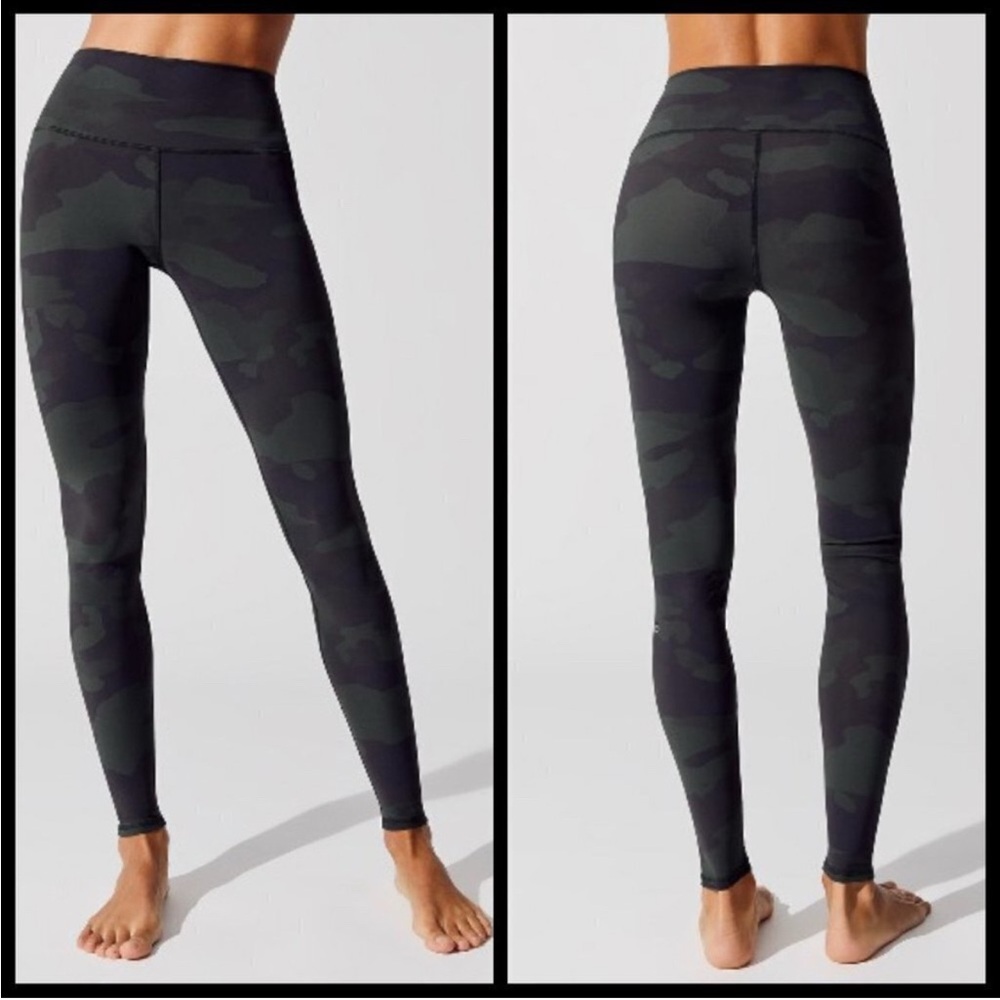ALO Yoga High-Waist Camo Vapor Legging (Size S)